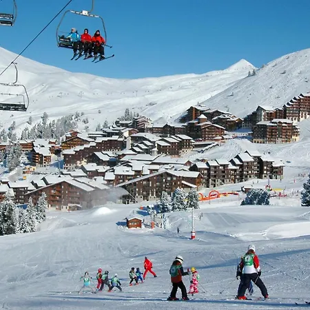 아파트 Cosy Au Pied Des Pistes Avec Terrasse - Fr-1-181-2722 *